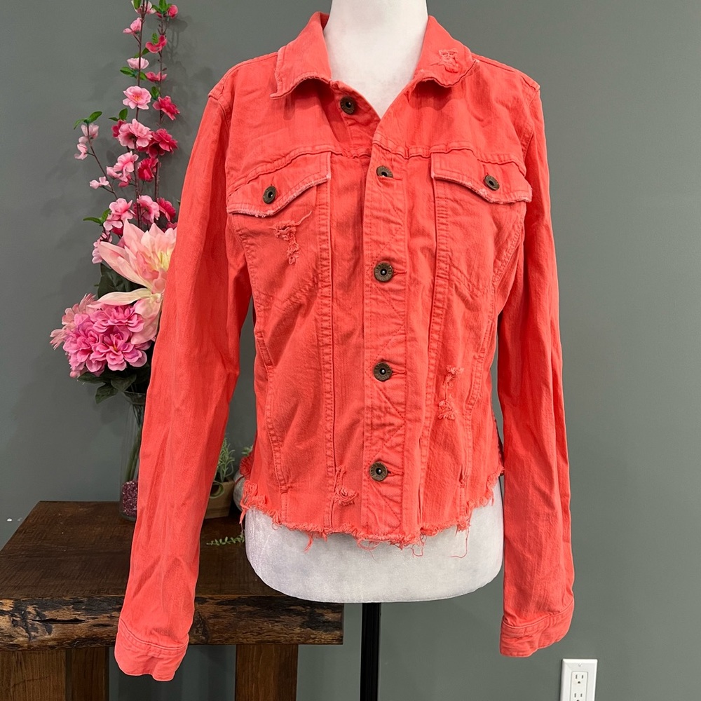 Madewell Distressed Jacket - Picture 3 of 14